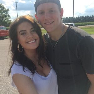 Meet your Posher, Sydney