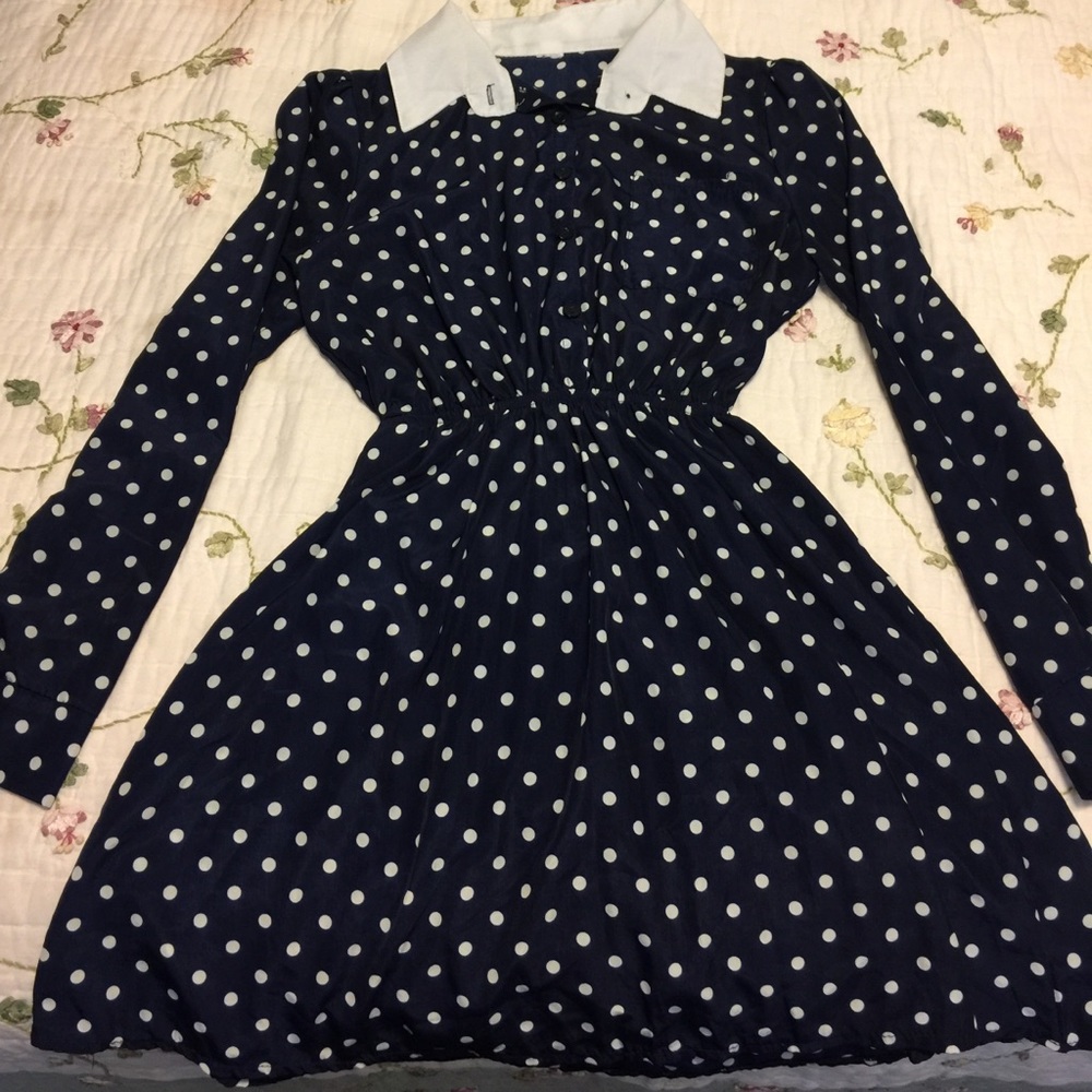 Pinup collared polka dot dress- long sleeve