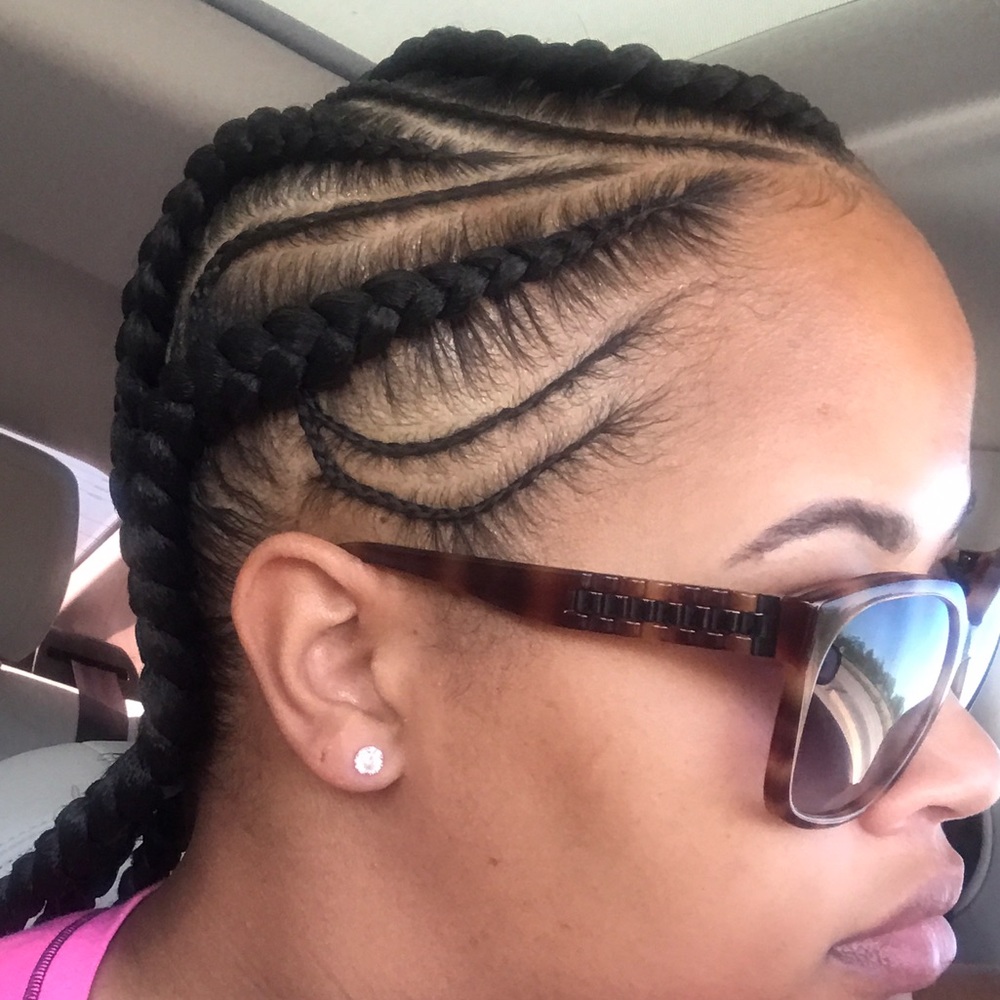 Meet your Posher, Roneshia