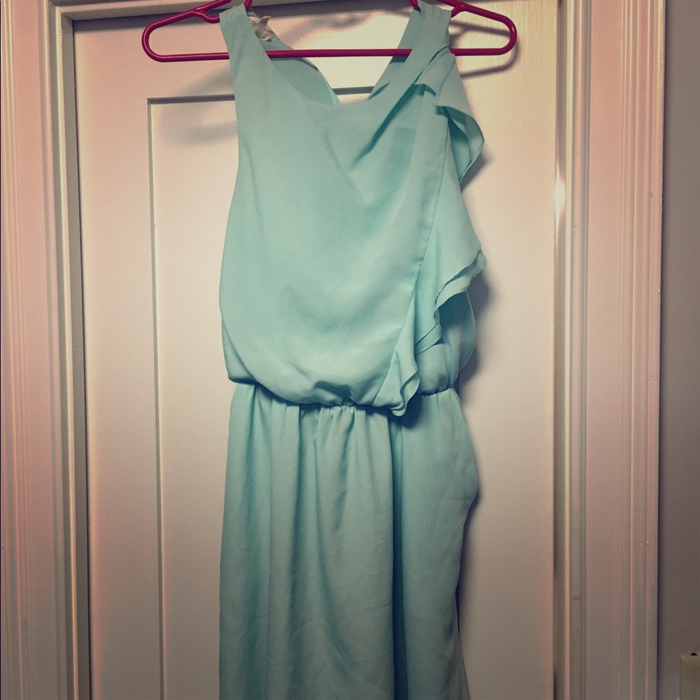 BEAUTIFUL IN BLUE!