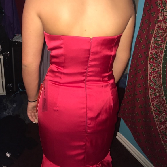 Red, Mermaid Prom Dress - Picture 4 of 4