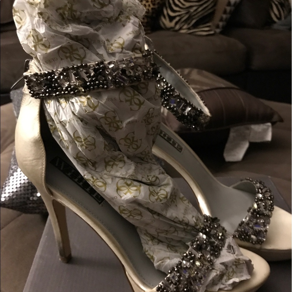 Vera Wang White Collection