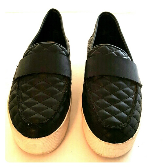 Steve Madden Shoes - Steve Madden Black Loafers Slip on Size 9B