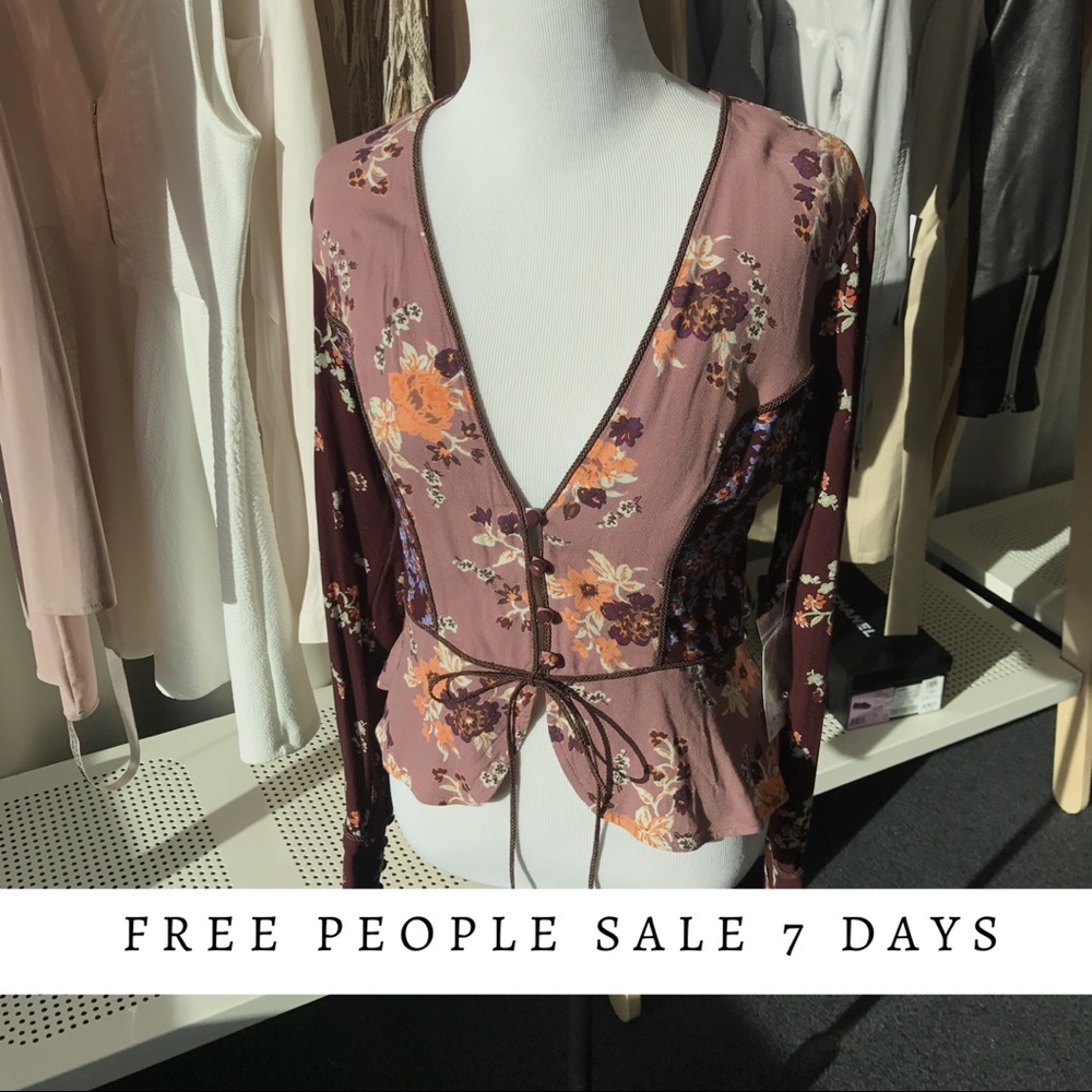 LAST DAY!! NWT Free People top- final price drop