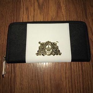 Juicy couture wallet