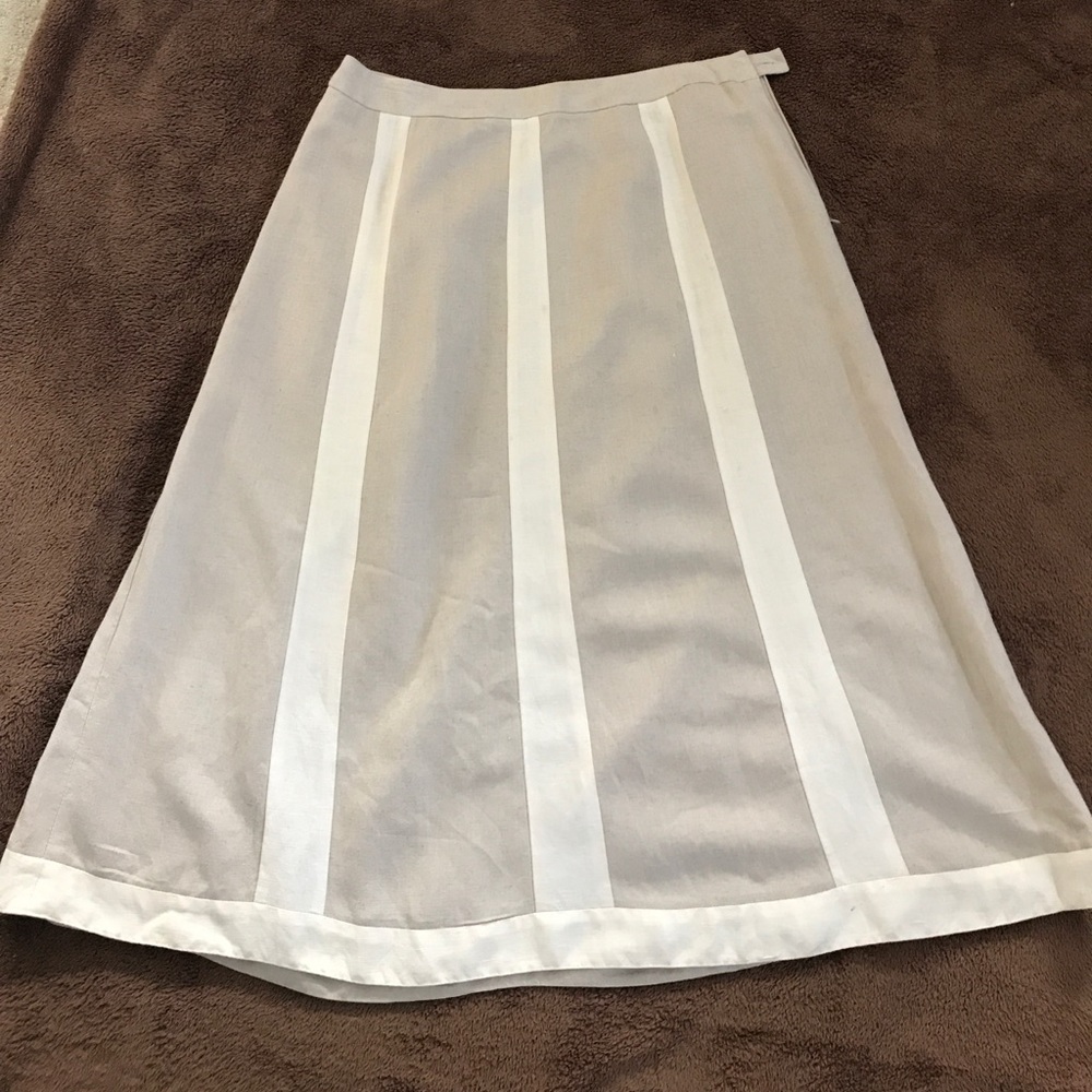 Linen Blend Tan w/ Bold Vertical Cream Stripes