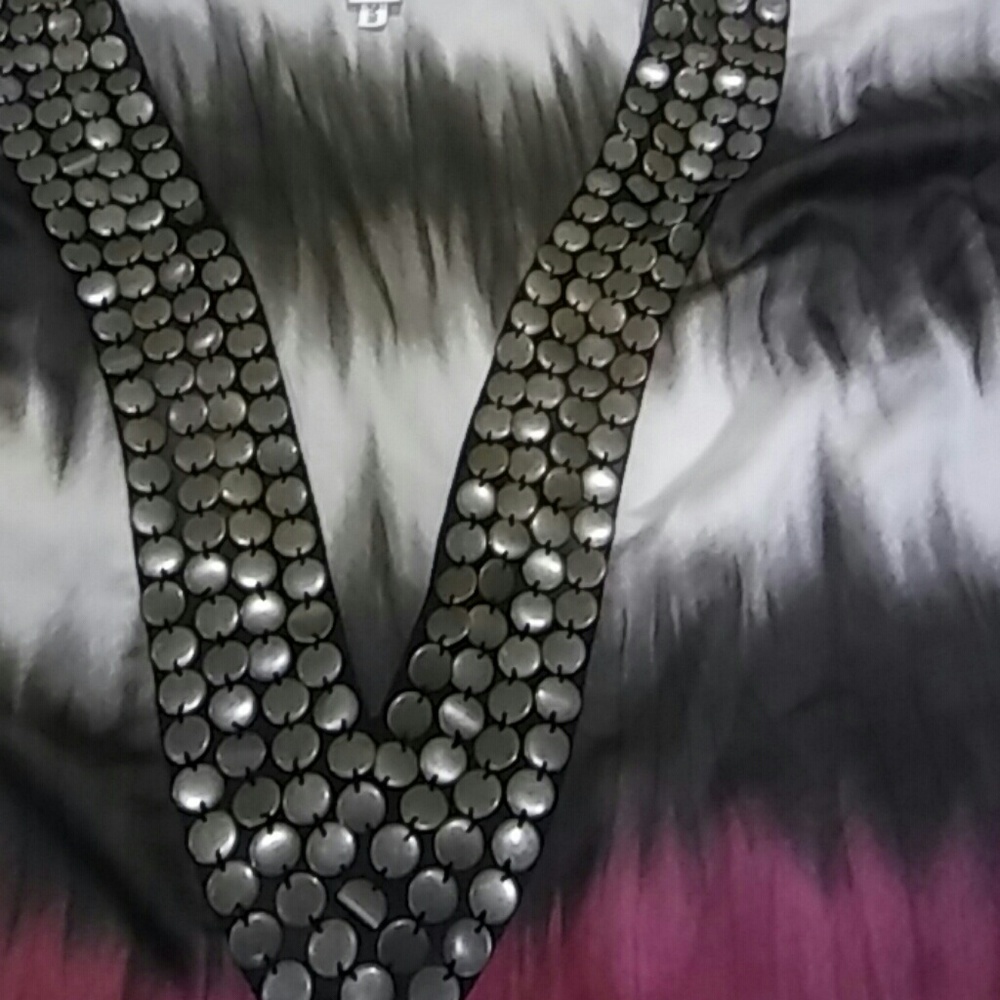 Blouse - Picture 3 of 4