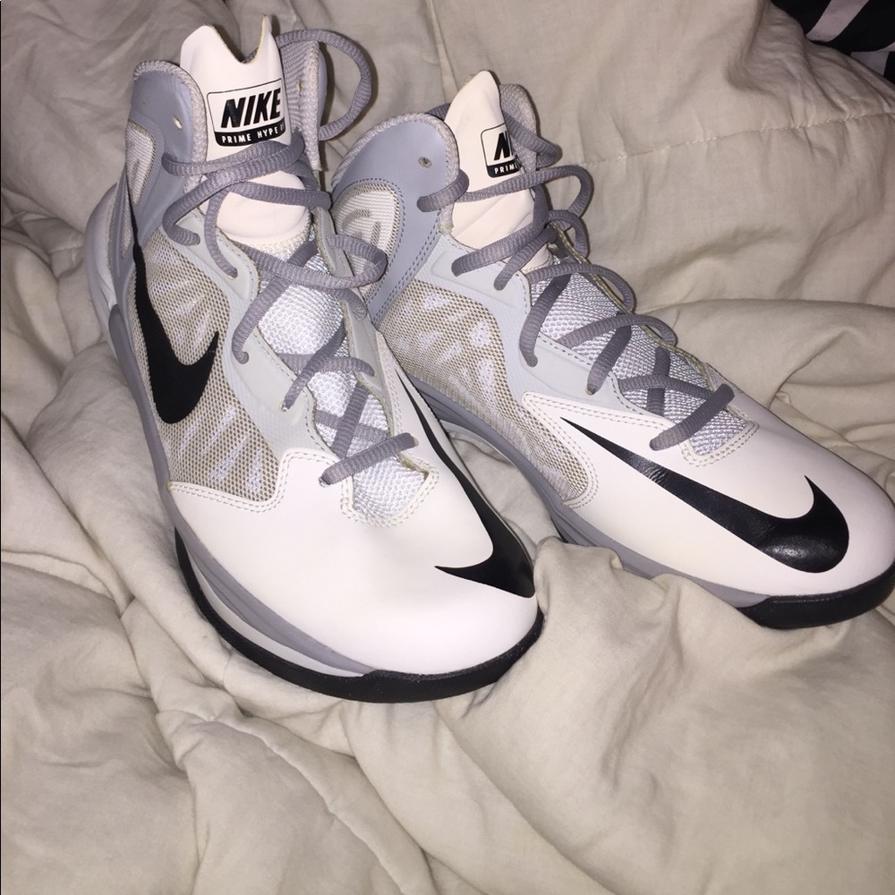 Nike Prime Hype df Wolf Grey & White