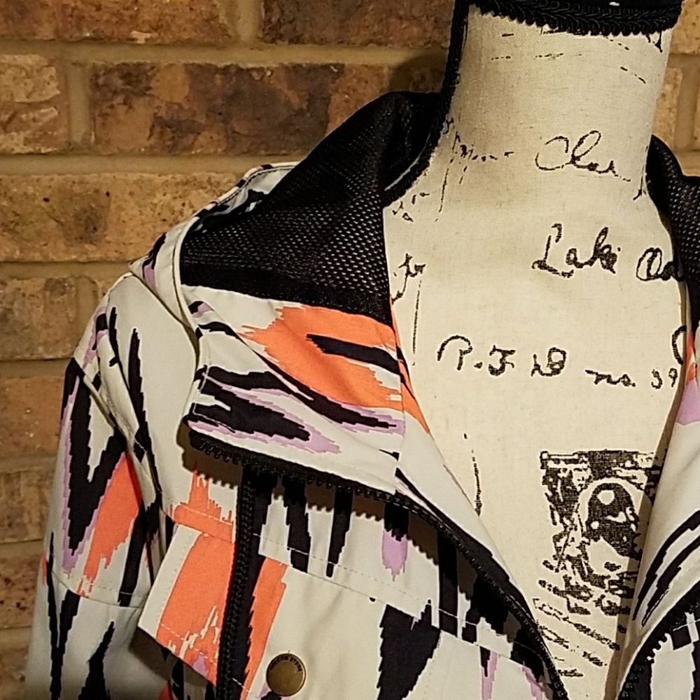 Volcom Rain Jacket - Picture 3 of 3