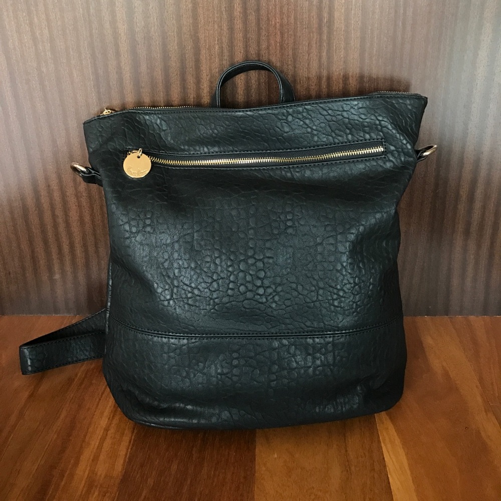 Neiman Marcus adjustable leather bag