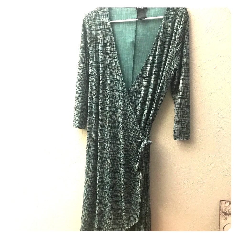 BCBG Paris green wrap dress