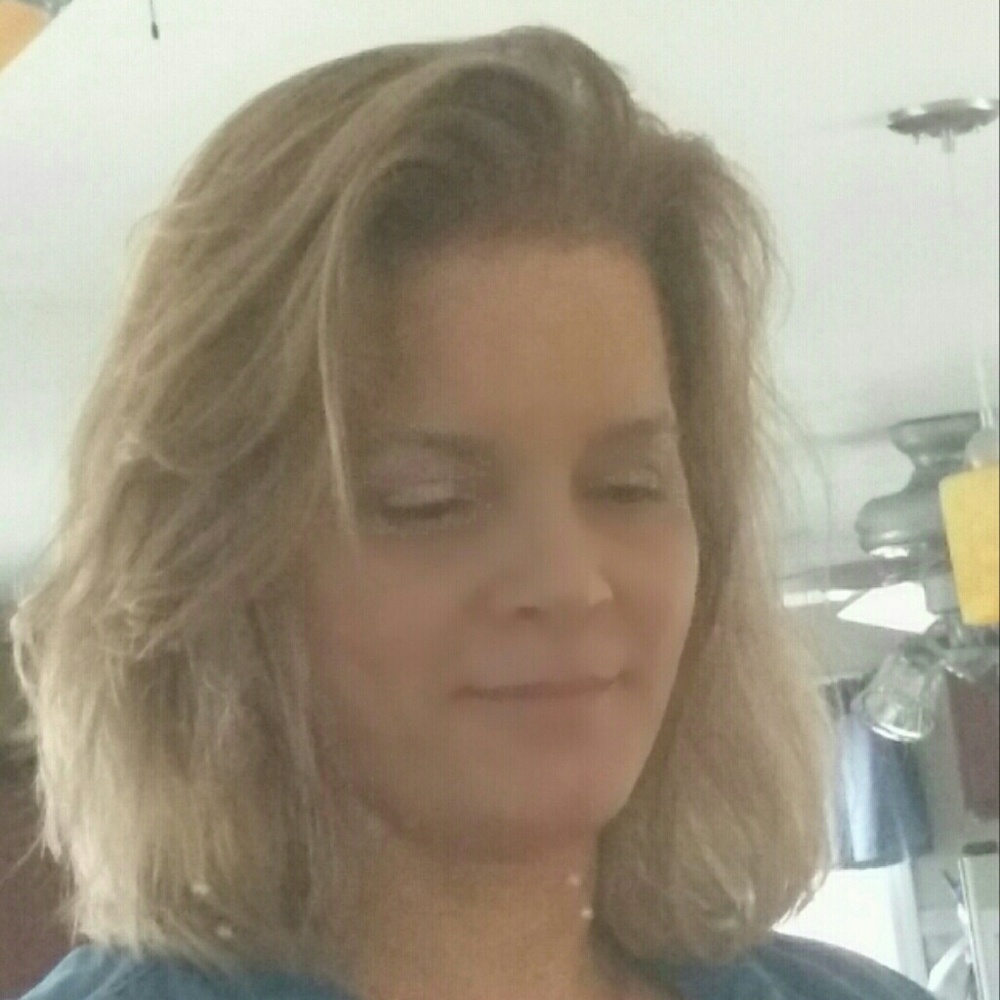 Meet your Posher, Jen