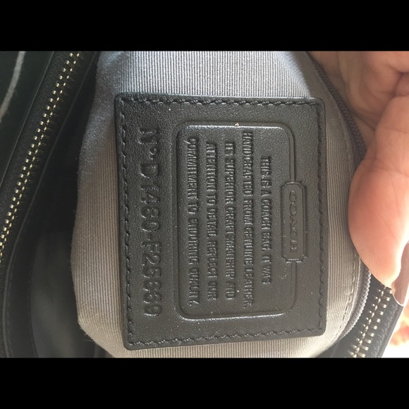 Coach purse - black - like new - Picture 2 of 6