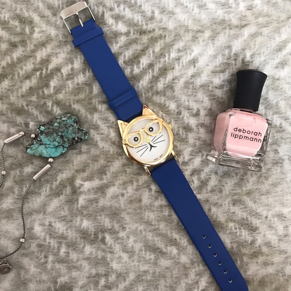 🍍Kitty Glasses Quartz Watch🍍 - Picture 2 of 6