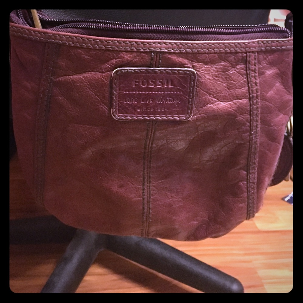 Cross body leather purse fossil