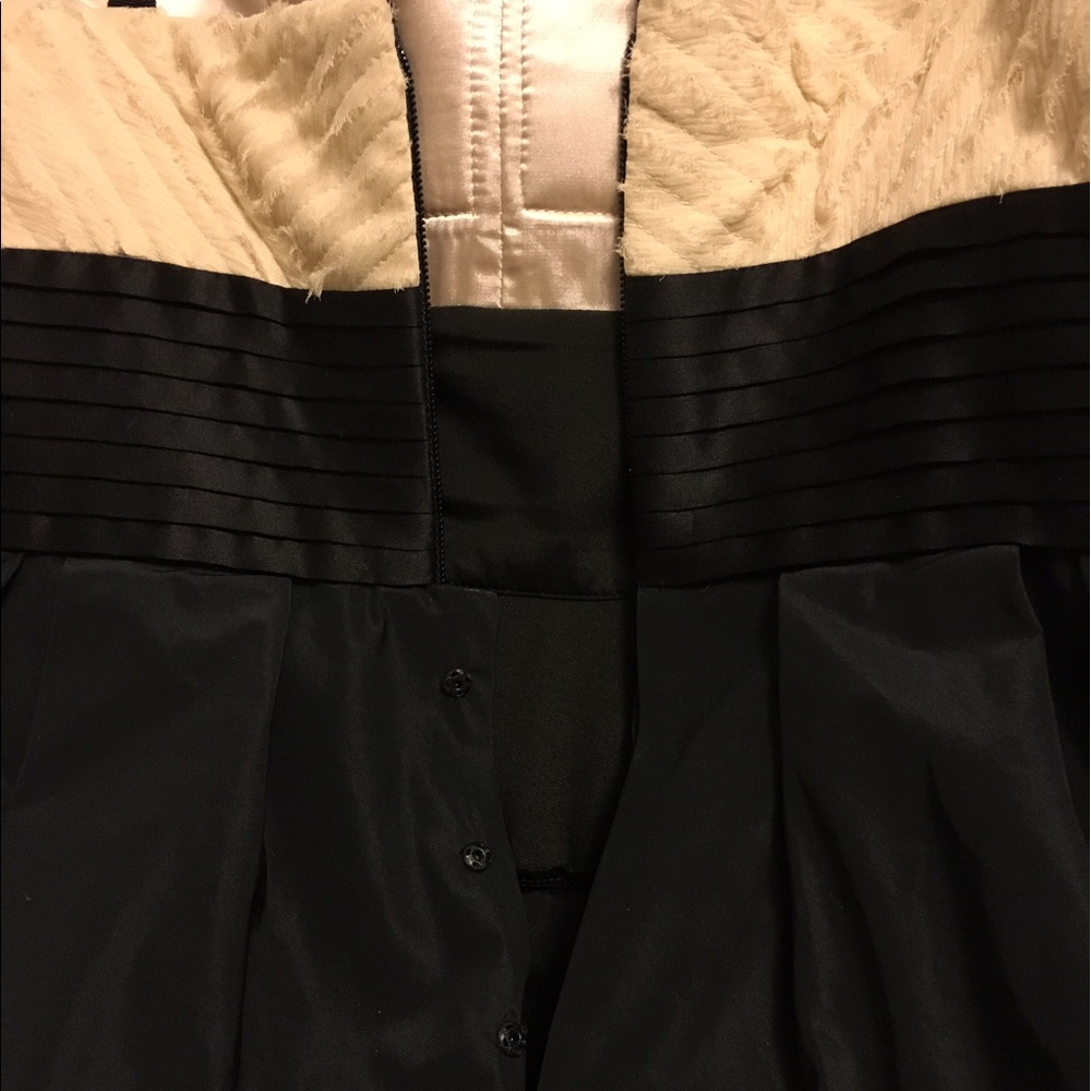 BCBG Maxazria Dress - Picture 7 of 8