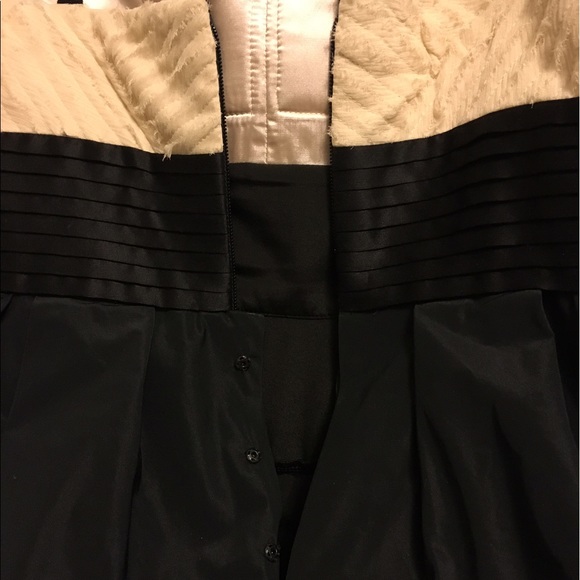 BCBG Maxazria Dress - Picture 7 of 8