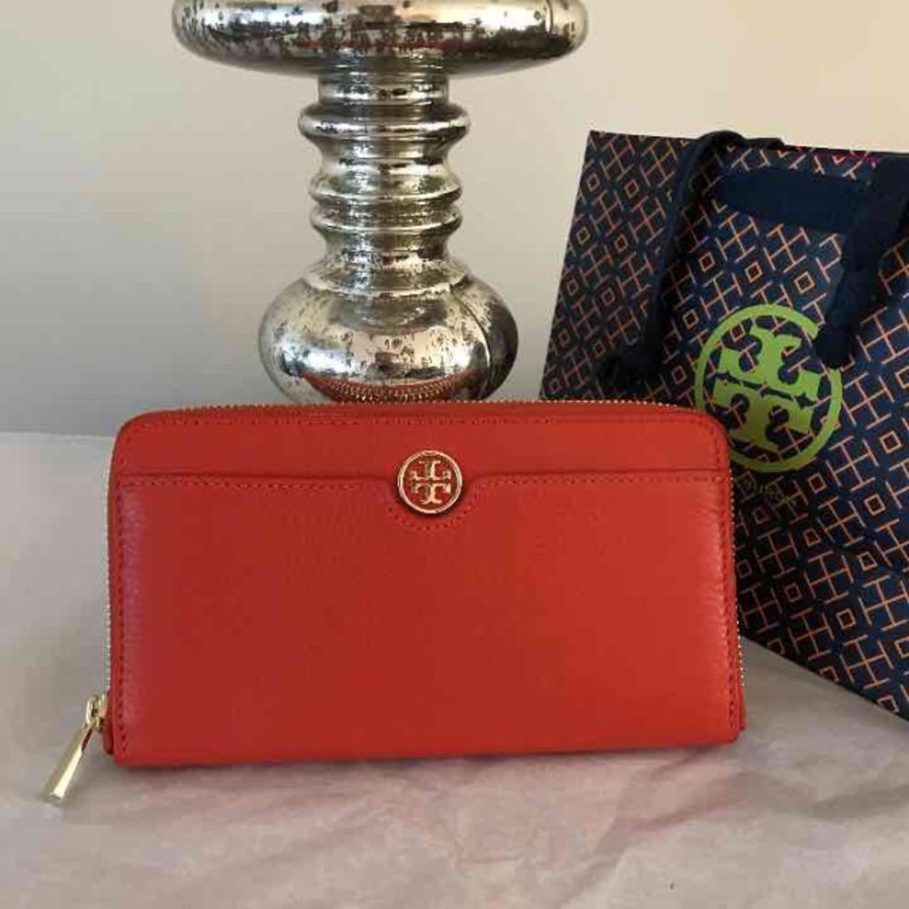 Tory Burch Continental Wallet
