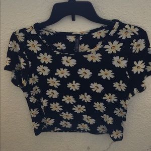 Full Tilt size M crop top