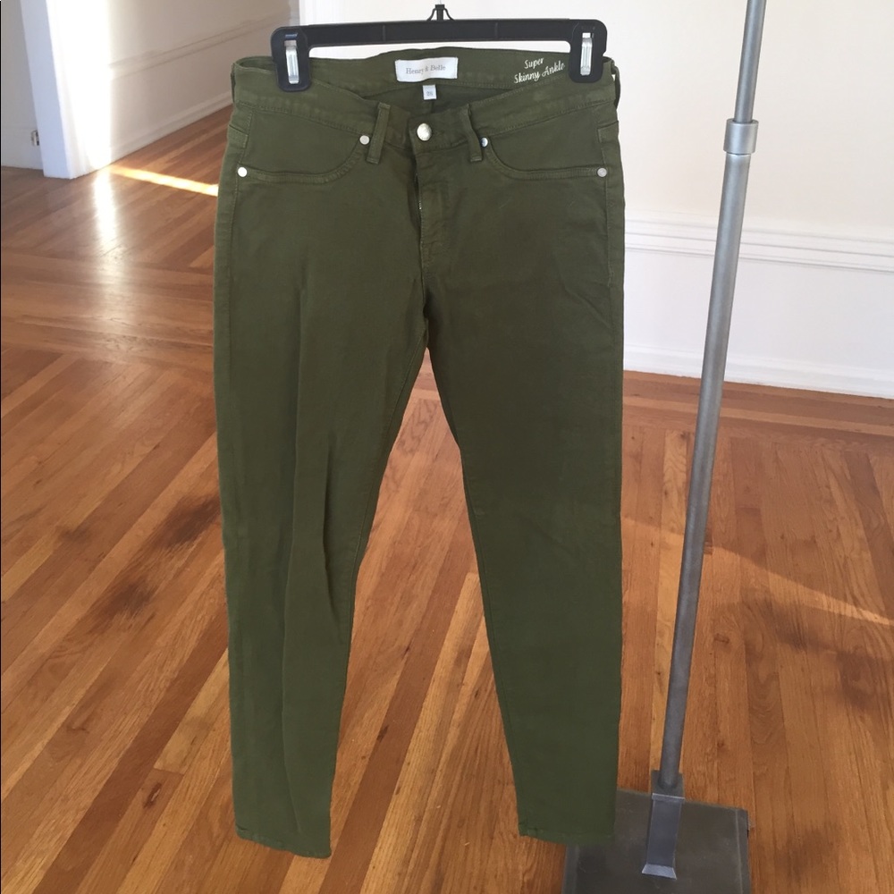 Green stretchy skinny jeans