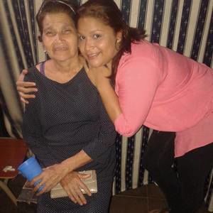 Meet your Posher, Claudia