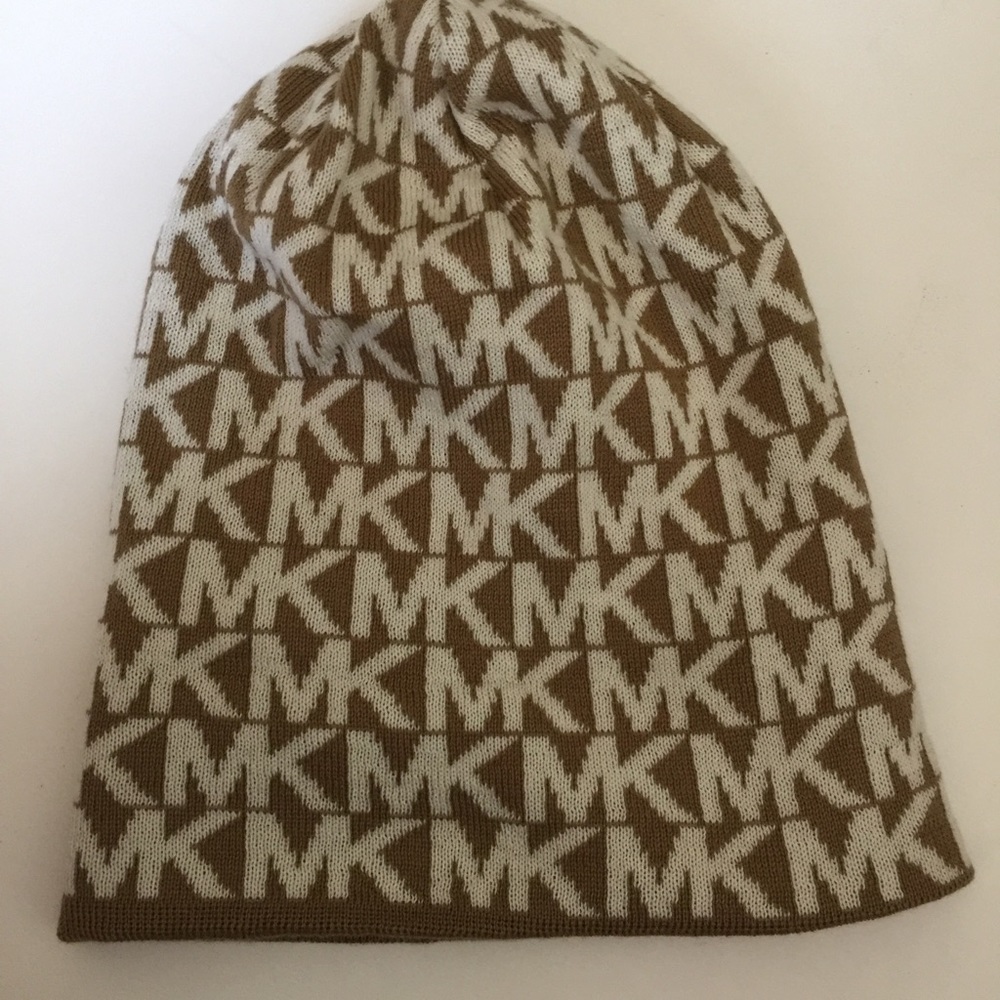 Michael Kors Signature Knit Beanie Hat OS