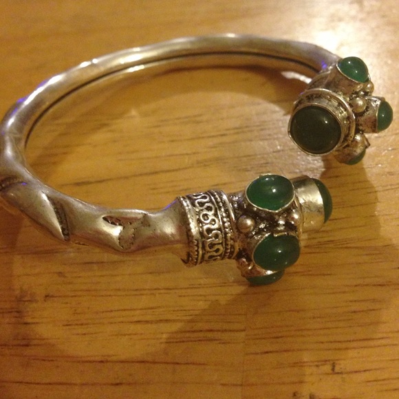 Green onyx cuff - Picture 4 of 4