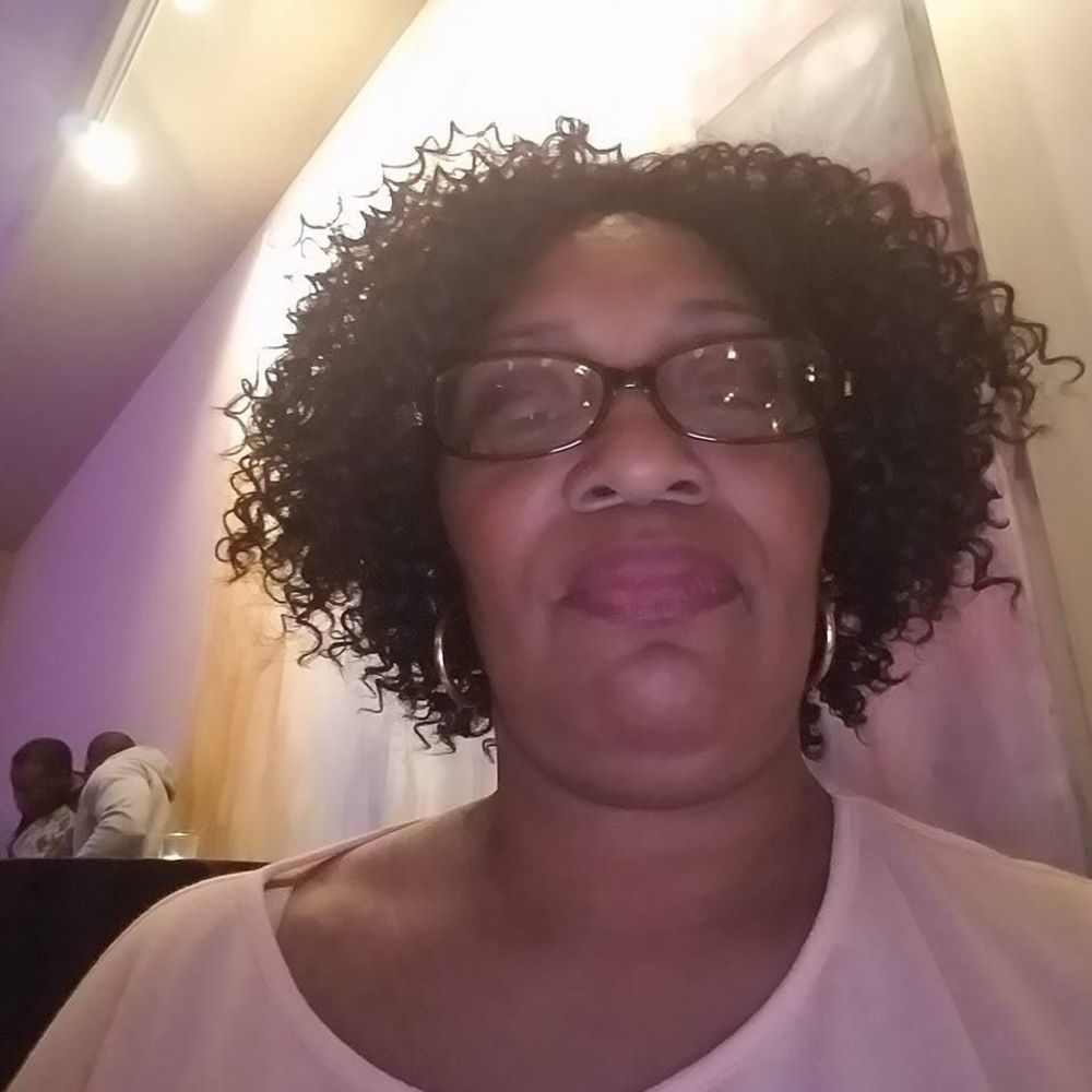 Meet your Posher, Nikita