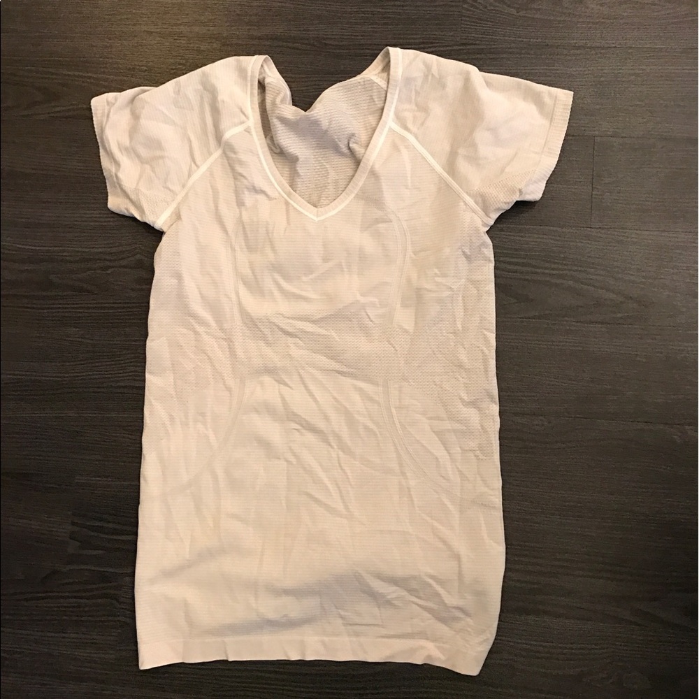 Lululemon tee 8