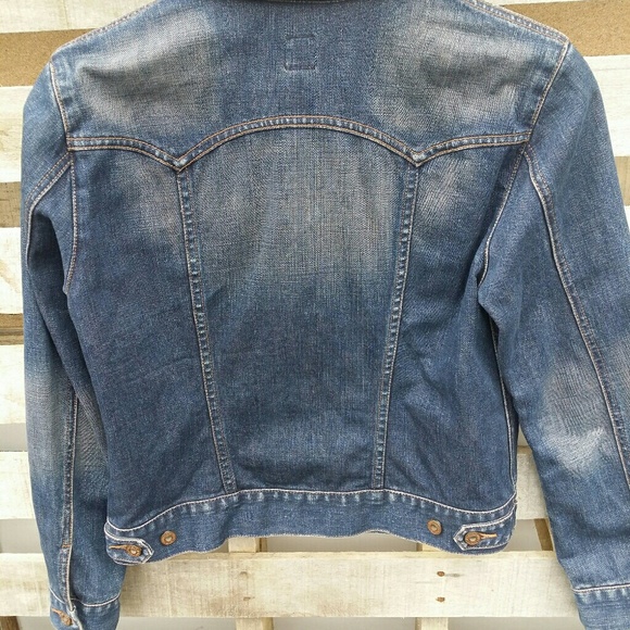 GAP distressed denim jacket - Picture 4 of 6