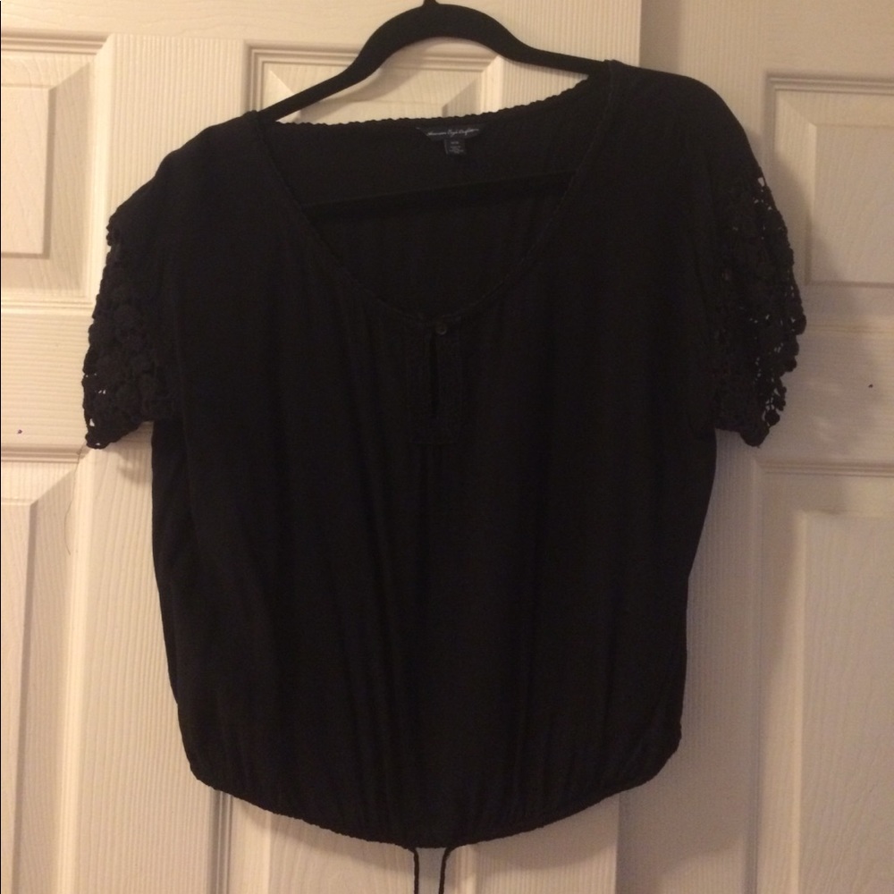 American Eagle fun flirt top.