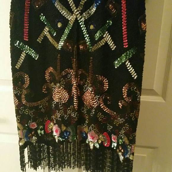 Dress sequined with beads..lined...14" w by 37" h - Picture 2 of 4