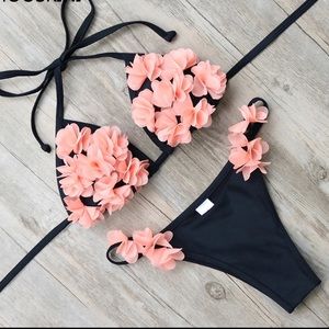 Flirty bikini
