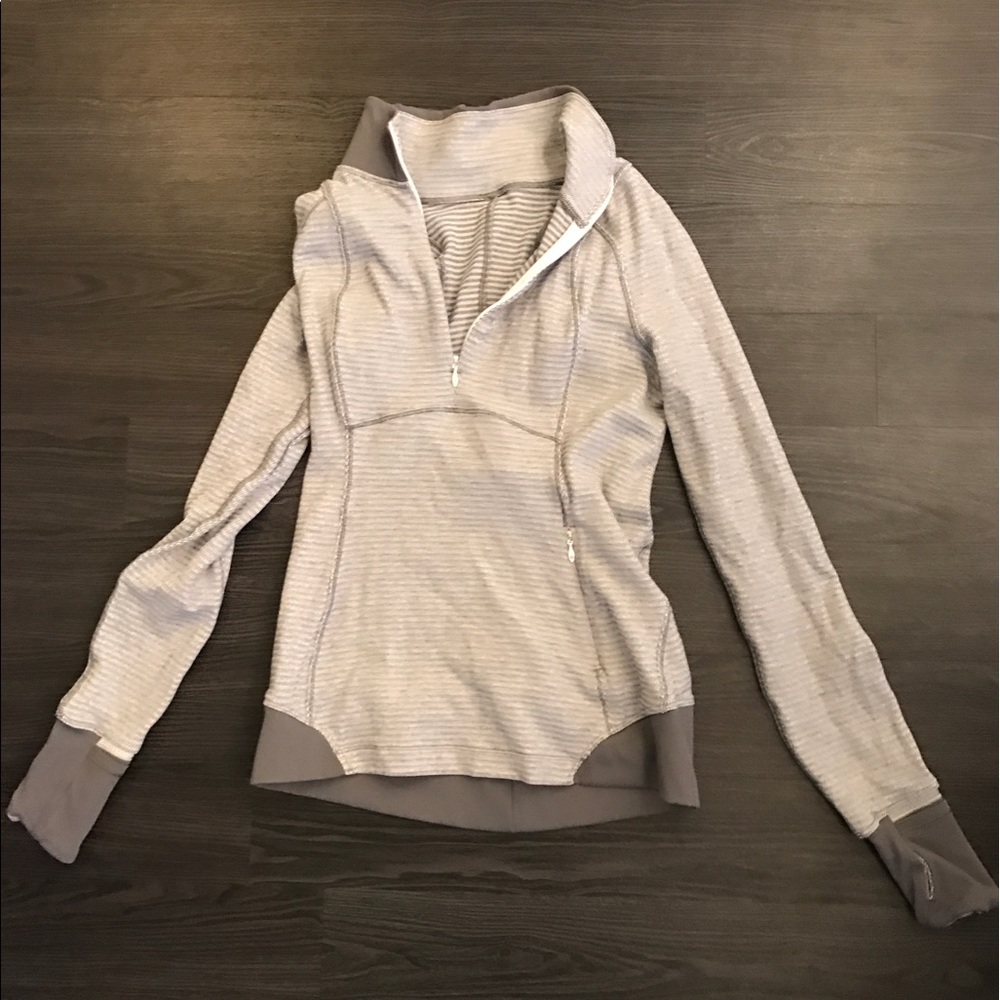 Lululemon quarter zip 4