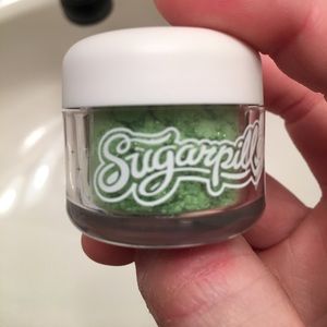 Sugarpill "Sparkage" loose shadow