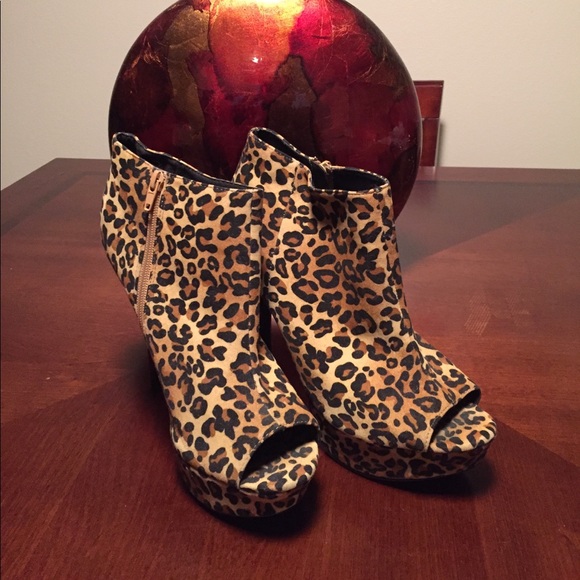 Leopard print bootie - Picture 1 of 4