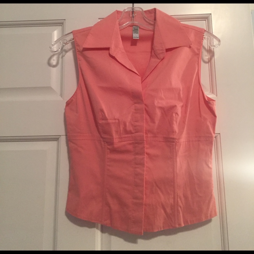 Sleeveless button up Laundry collared shirt NWOT