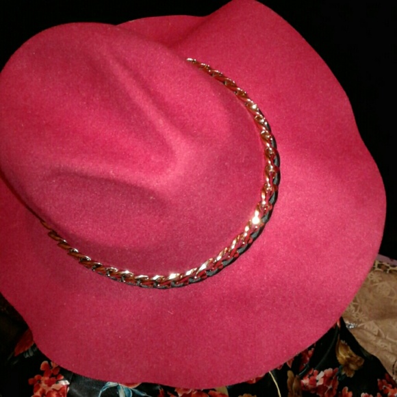 Hat - Picture 2 of 3
