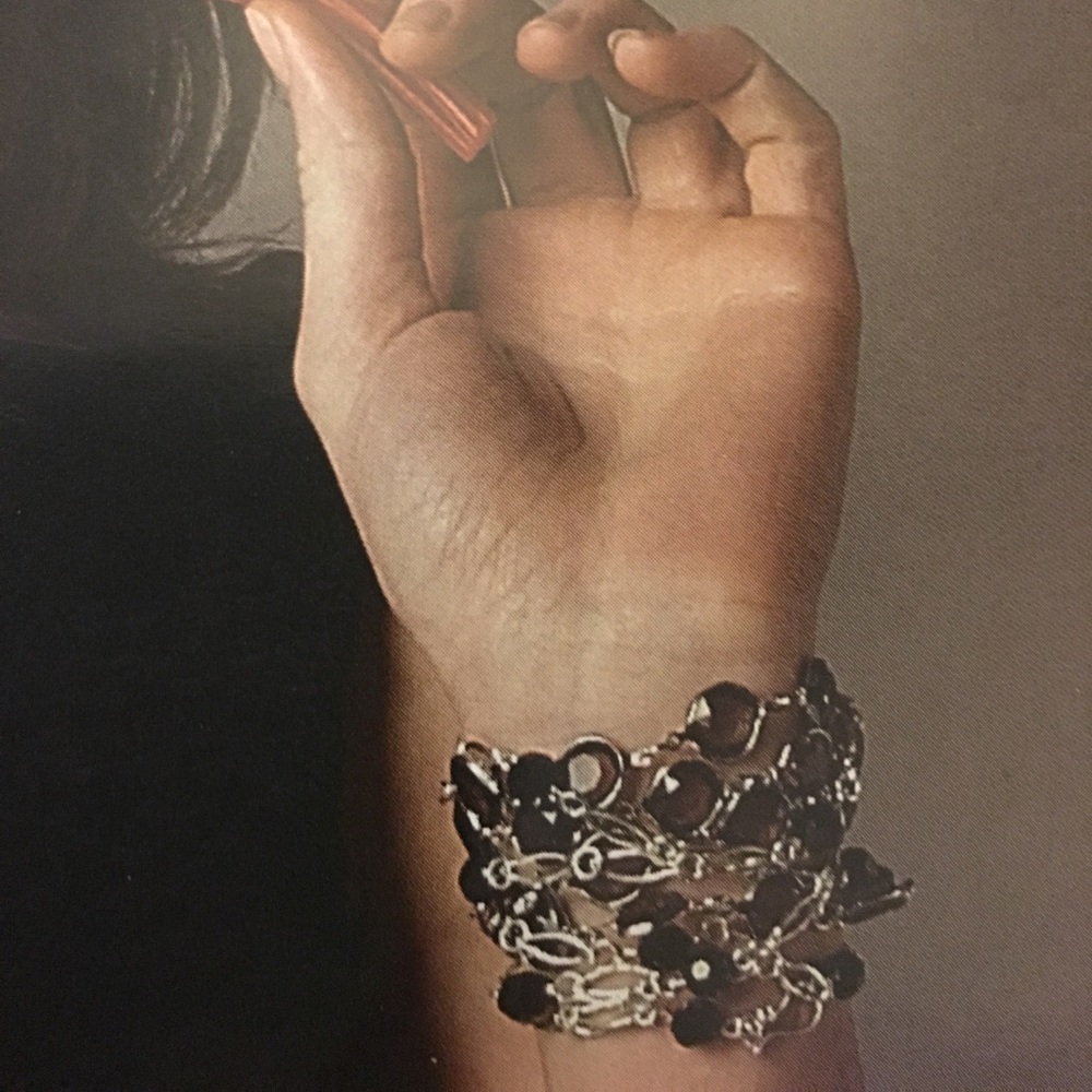 Necklace - Picture 3 of 3