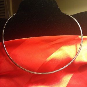 🔥 Lia Sophia hematite omega necklace - LOW price!