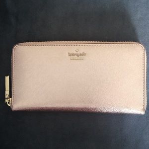 🎉SALE🎉 KATE SPADE CAMERON STREET LACEY WALLET