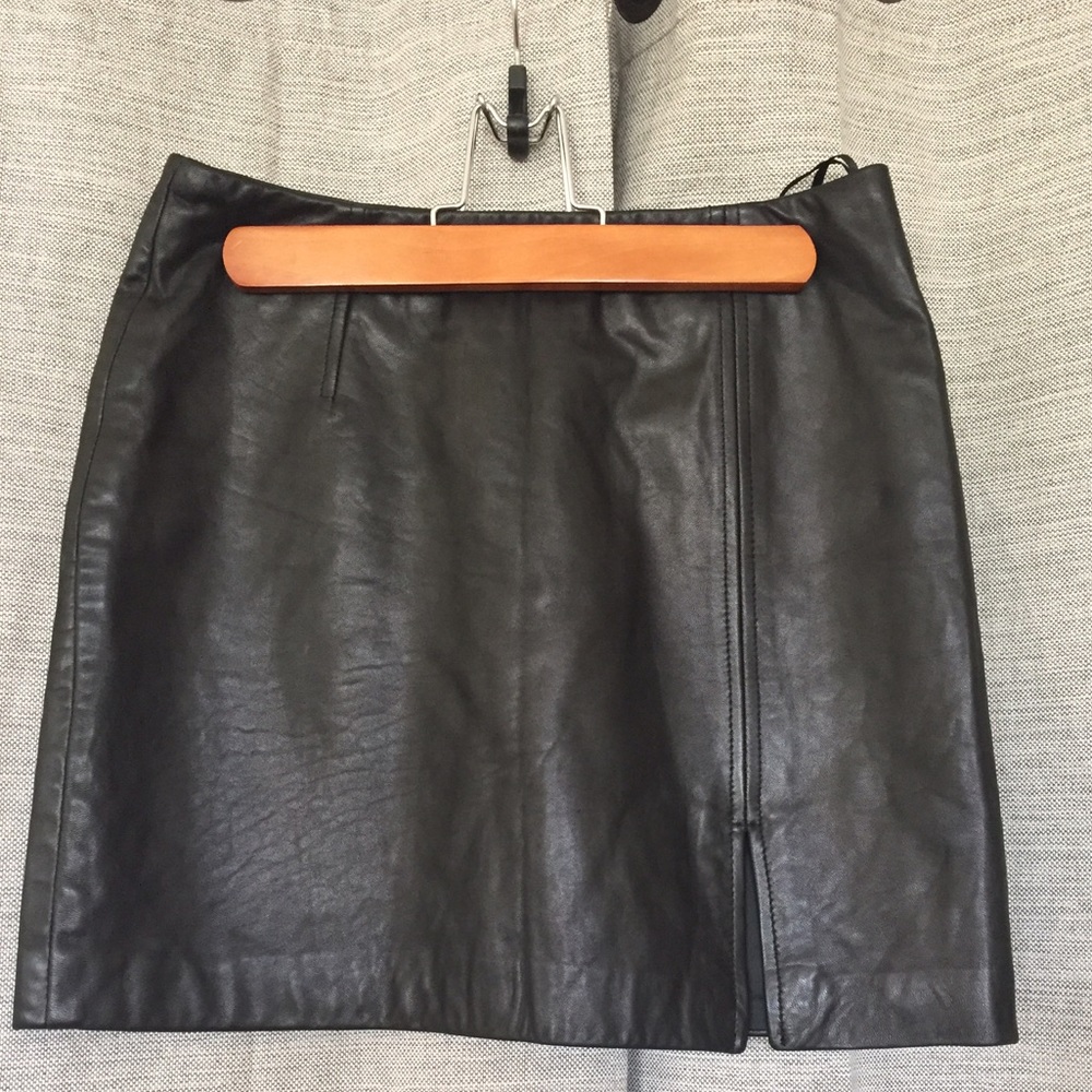 Express leather mini skirt