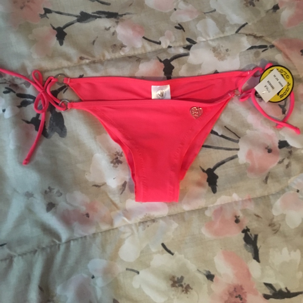 Body Glove swim bottom