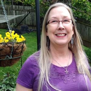 Meet your Posher, Paula