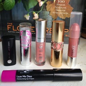 6 lipsticks, YSL, Clinique, Marc Jacobs. Used ✨