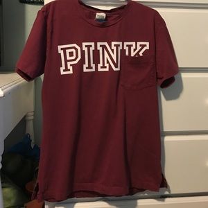 vs oversized t-shirt in the color maroon