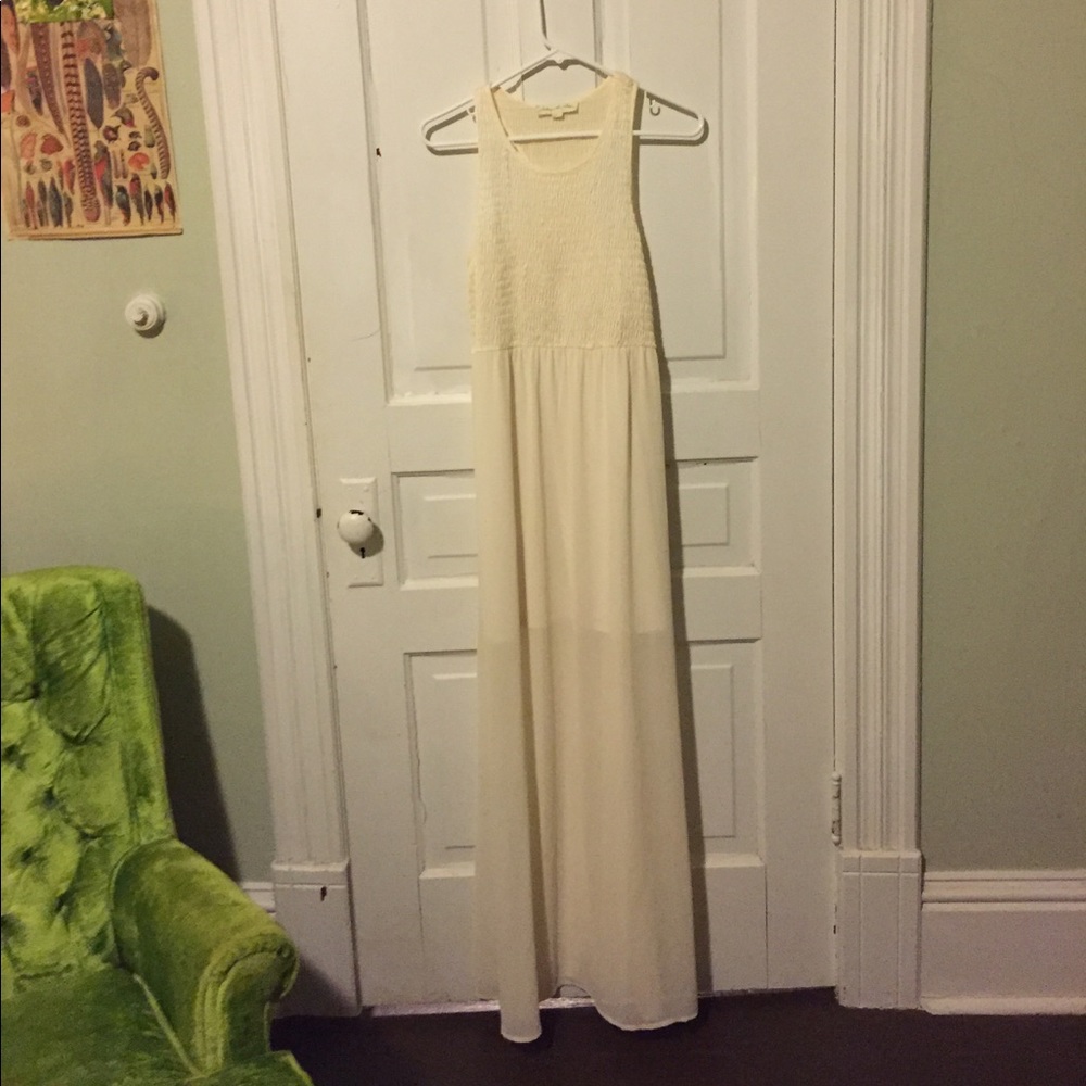 Cream beachy maxi dress!