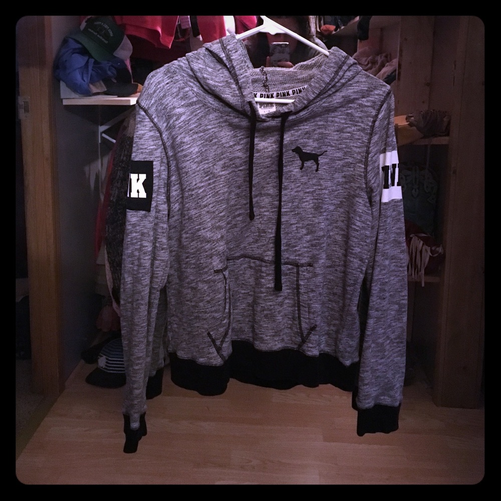 Pink sweatshirt large