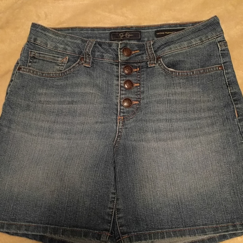 JESSICA SIMPSON VINTAGE HIGH WAISTED SHORTS