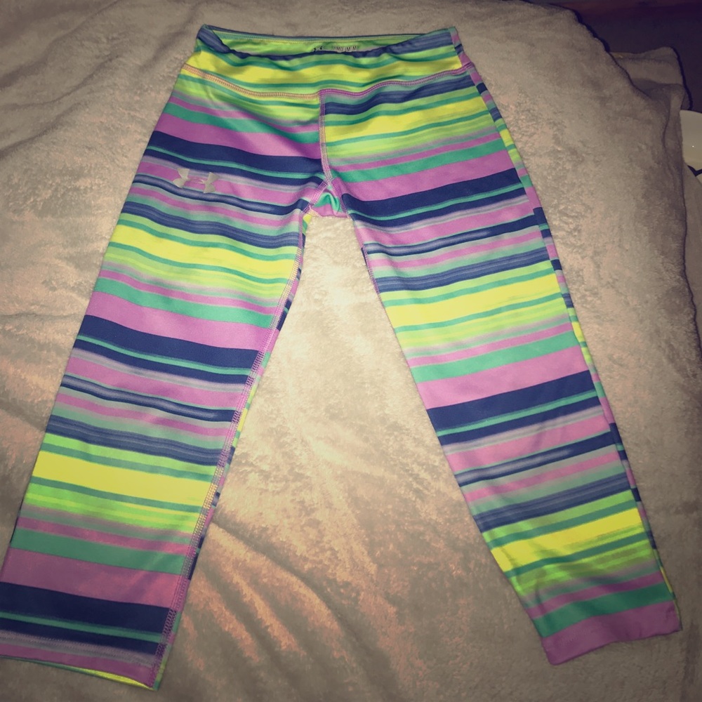 NWOT UA Capris
